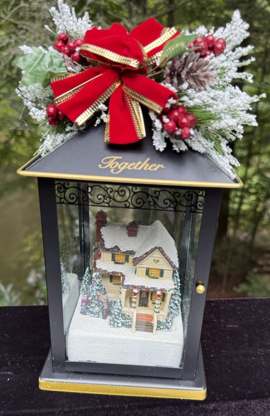 Thomas Kinkade Christmas Lantern Sparkle Of The Season TOGETHER W/ Box MIB -16